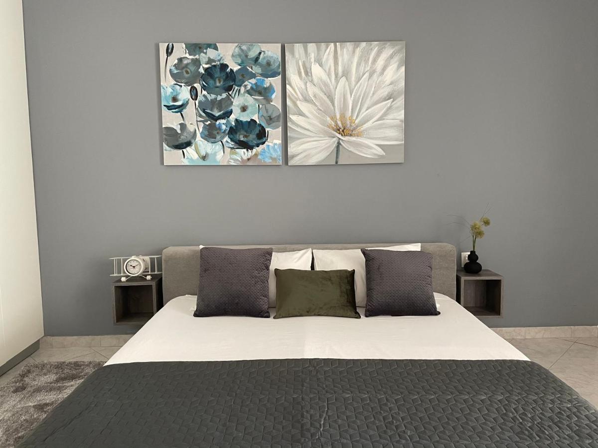Leone Apartments With Free Parking Пула Екстериор снимка
