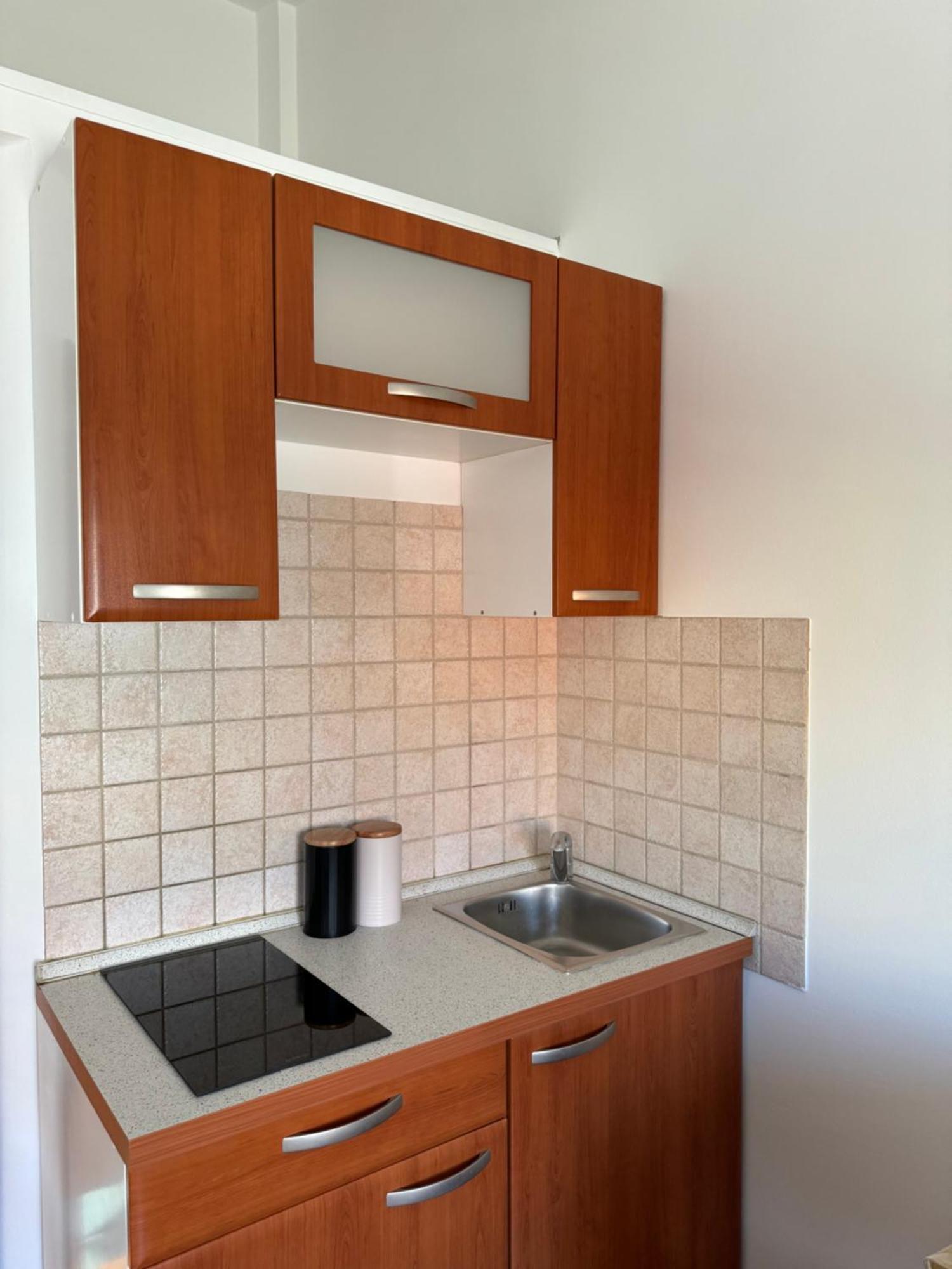Leone Apartments With Free Parking Пула Екстериор снимка